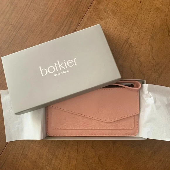 Botkier Leather Cobble Hill Wristlet Wallet - Peach - NWT - Picture 2 of 8